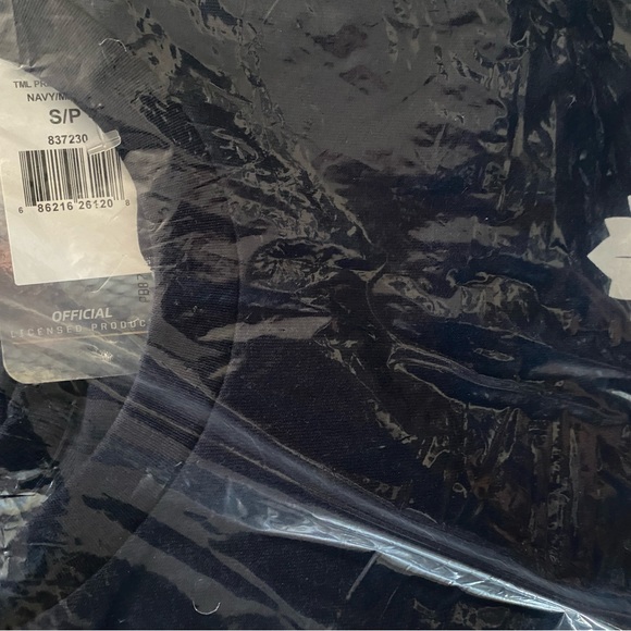 Toronto maple leafs T-shirt - Picture 5 of 5